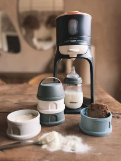 Béaba Beaba Formula Container 4 compartments Hot