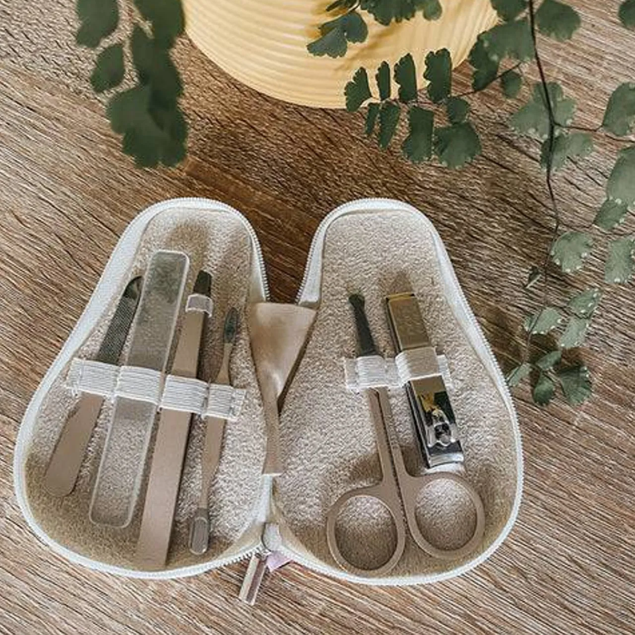 Haakaa Pear-fect Manicure Kit Online