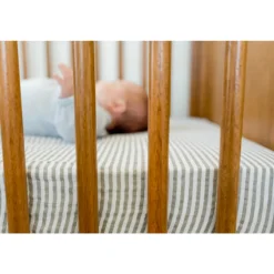 Little Unicorn - Muslin Fitted Cot Sheet - 132 x 71cm Outlet