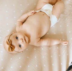 Little Unicorn - Muslin Fitted Cot Sheet - 132 x 71cm Outlet