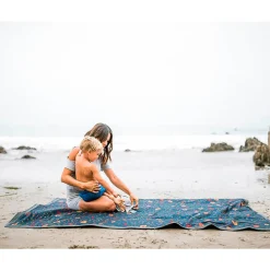 Little Unicorn - Outdoor Picnic Blanket - 5 x 7 (ft) Online