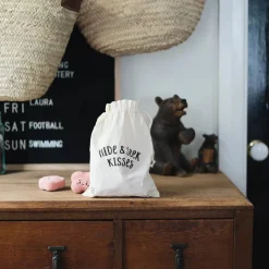 The Kiss Co - Hide and Seek Kisses Outlet