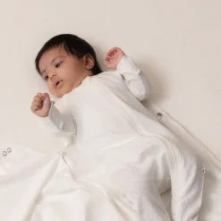 The Sleep Store 0.1 tog Pointelle Side Zip Summer Sleeping Bag Fashion