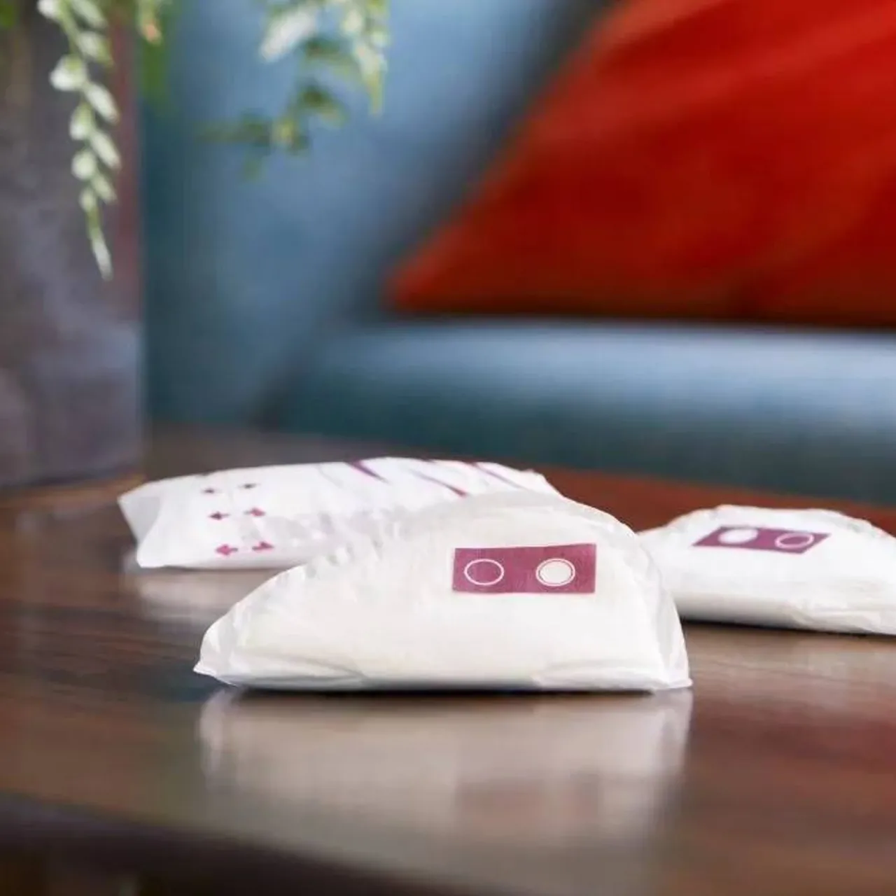 Tommee Tippee Made for Me Disposable Breast Pads 40pk Outlet