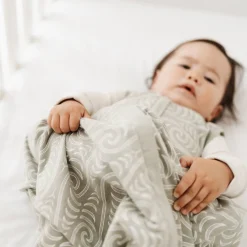 Woolbabe X BO & KO Collab 3 Seasons Front Zip Sleeping Bag Flax Ngaru Fashion